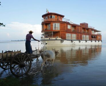 RV Paukan, Irrawaddy Cruise, Burma